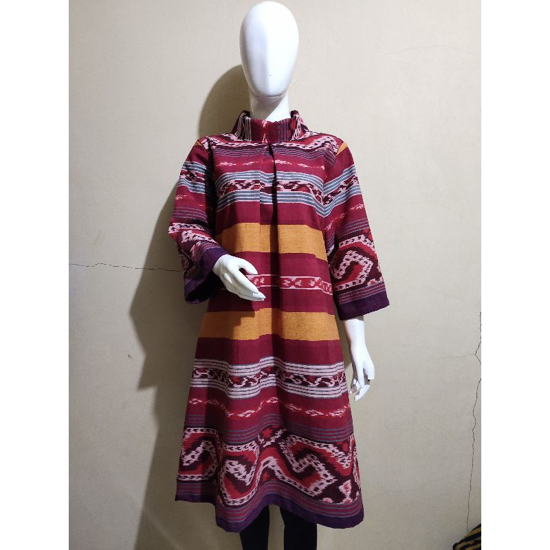 DRES TENUN ETNIK MOTIF TORAJA