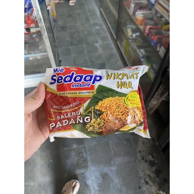 

MIE SEDAAP SALERO PADANG