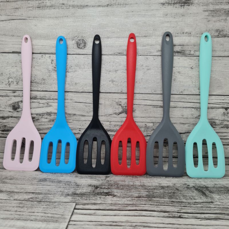 small silicone slotted cooking turner / sodet masak kecil bolong / mini flipper 20.5cm