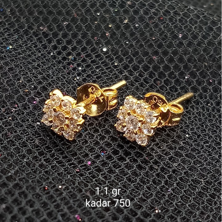 Anting Emas 17 K - 1.1 gr Kadar 750 - 2693