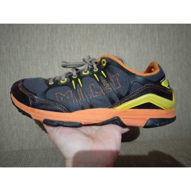 SEPATU GUNUNG MILLET