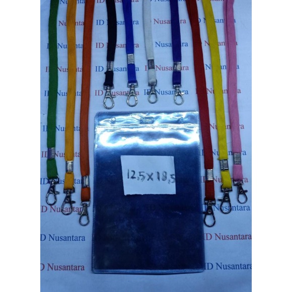 

Paket Tali 1cm Pengait Besi + Plastik Panitia ukuran 12,5x18,5cm isi 10pcs