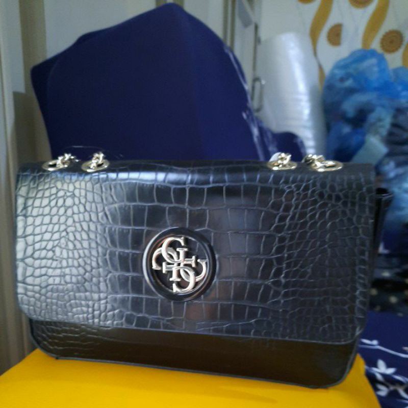 Guess Croco handle bag pin