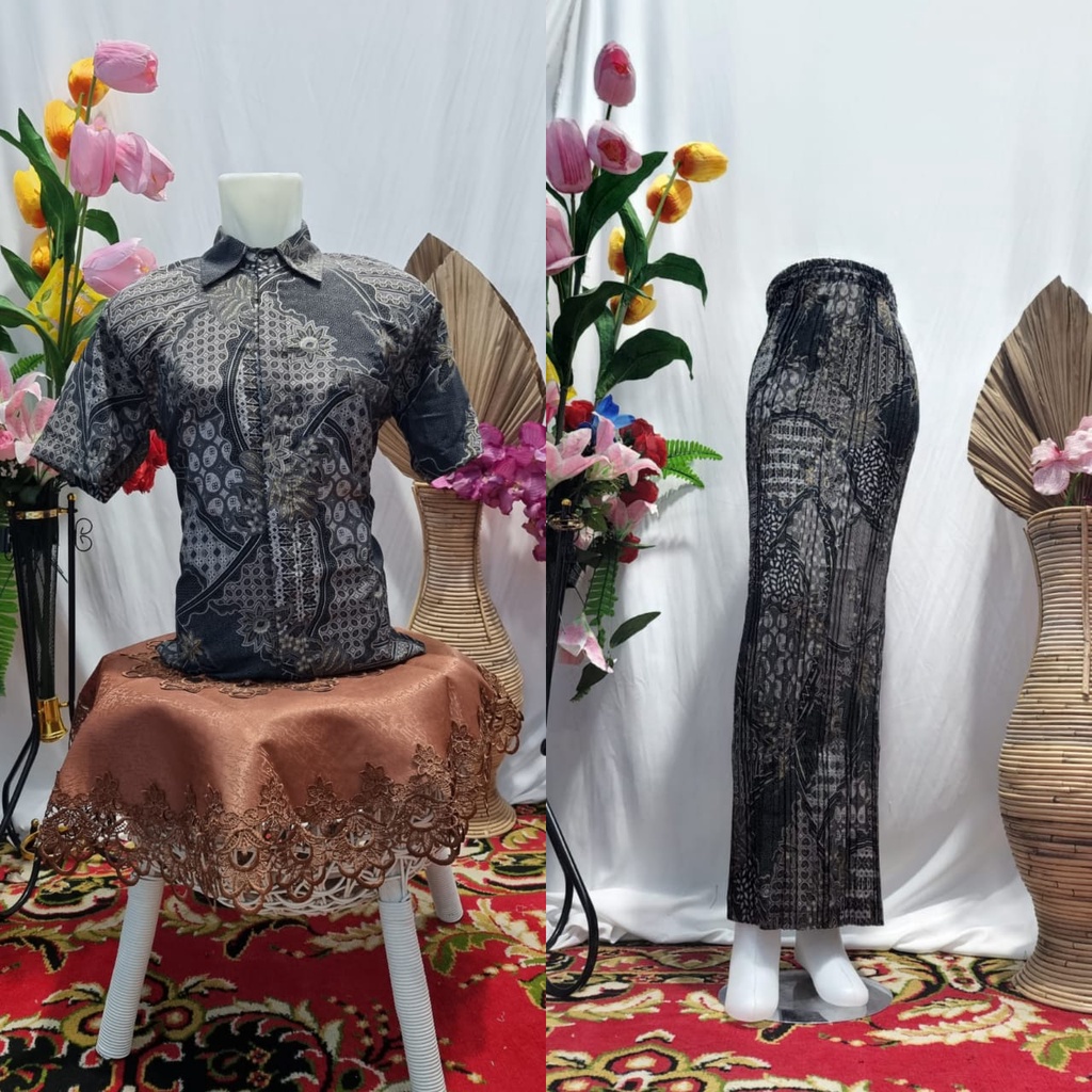 Gallery kebaya - Couple rok plisket mix kemeja pendek motif coin