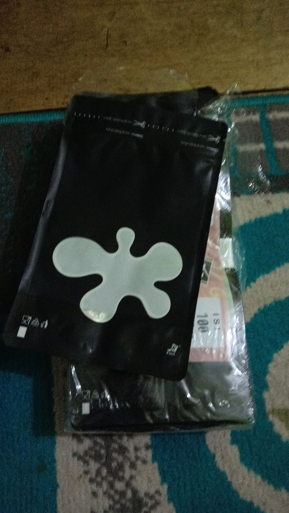 Standing Pouch Window Hitam Doff 250gr (13x20,5cm) Zipper - 100pcs