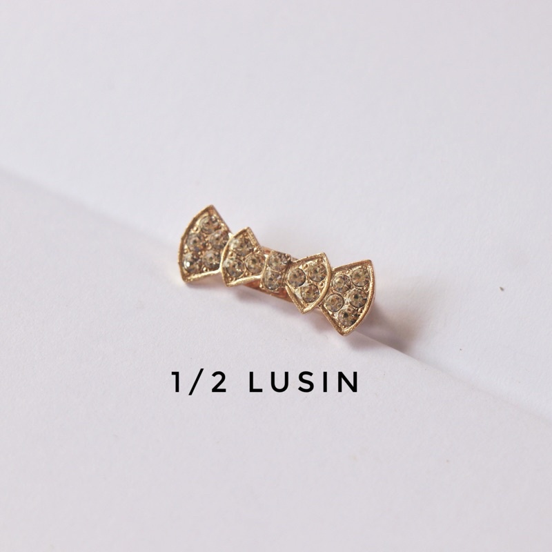 12 pcs bros dagu / 1 lusin bros dagu / bros dagu lusinan / bros dagu harga grosir / grosiran / Bahan Bros Juntai / Bahan Bros / Bros Kecil / Bros Mini / Bros Jilbab / Bros Dada / Bros Hijab-GOLD-PITATUNDEL-6PCS