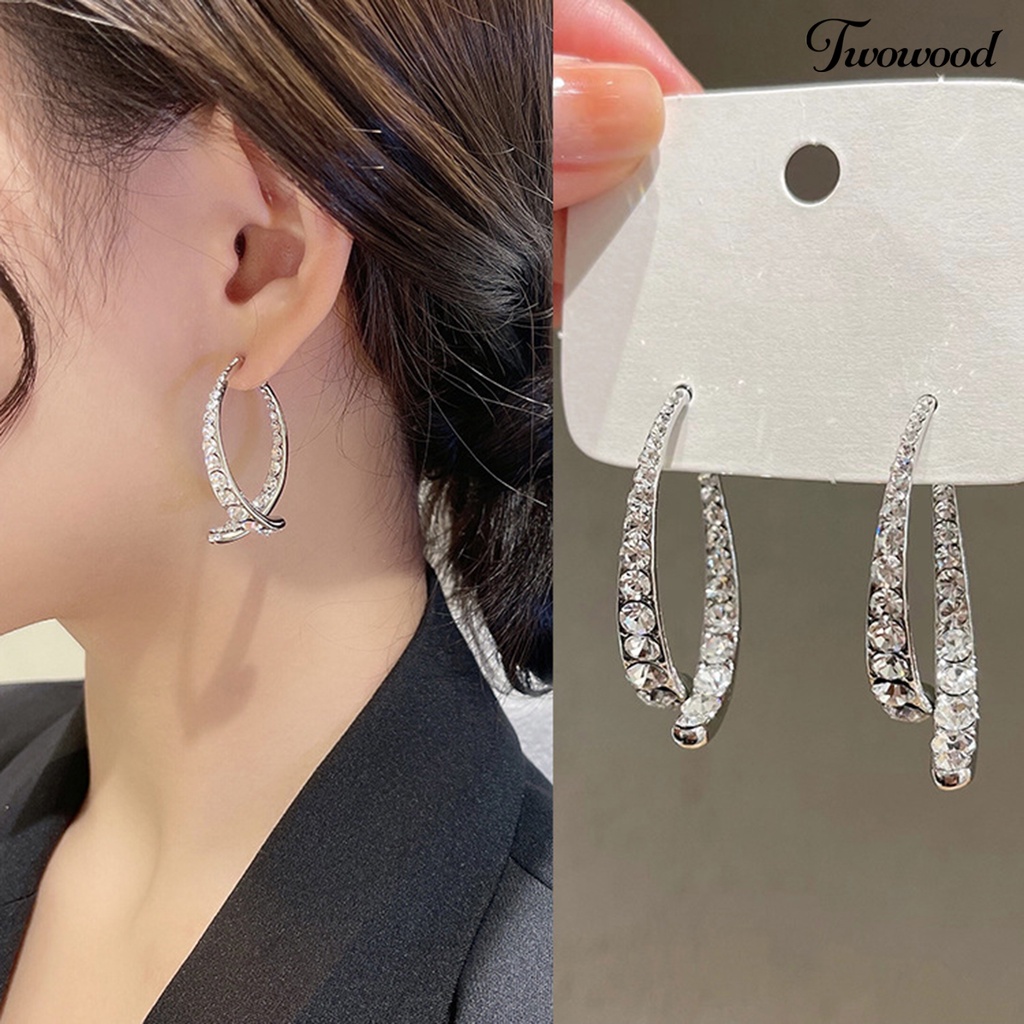 Twowood 1 Pair Romantic Fine Craftsmanship Ear Studs Women Cubic Zirconia Arc Fishtail Elegant Earrings for Date