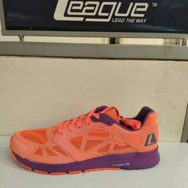 Sepatu league cewe running shoes volans nocturnal original promo murah asli termurah