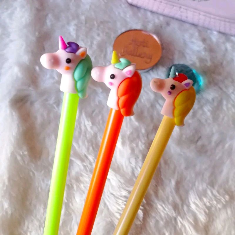 

Pulpen Gel Karakter Kuda Poni free refill
