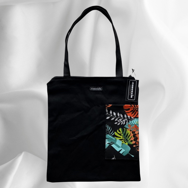 Tote bag black &amp; orange leaf