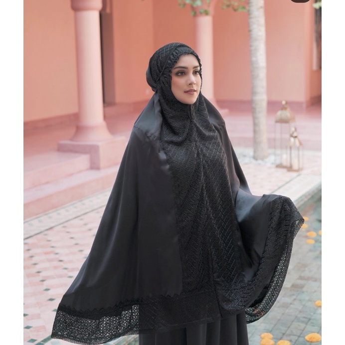 Buttonscarves Prayer Robe Lace