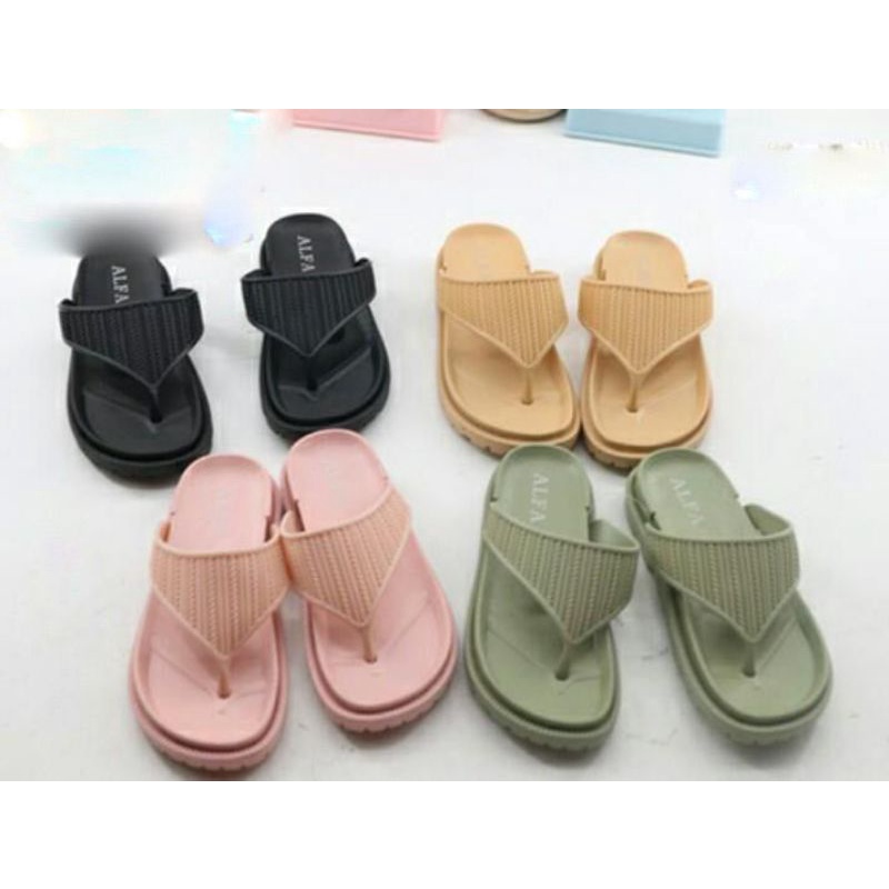 Sandal Jelly Platform Jepit OB 2038