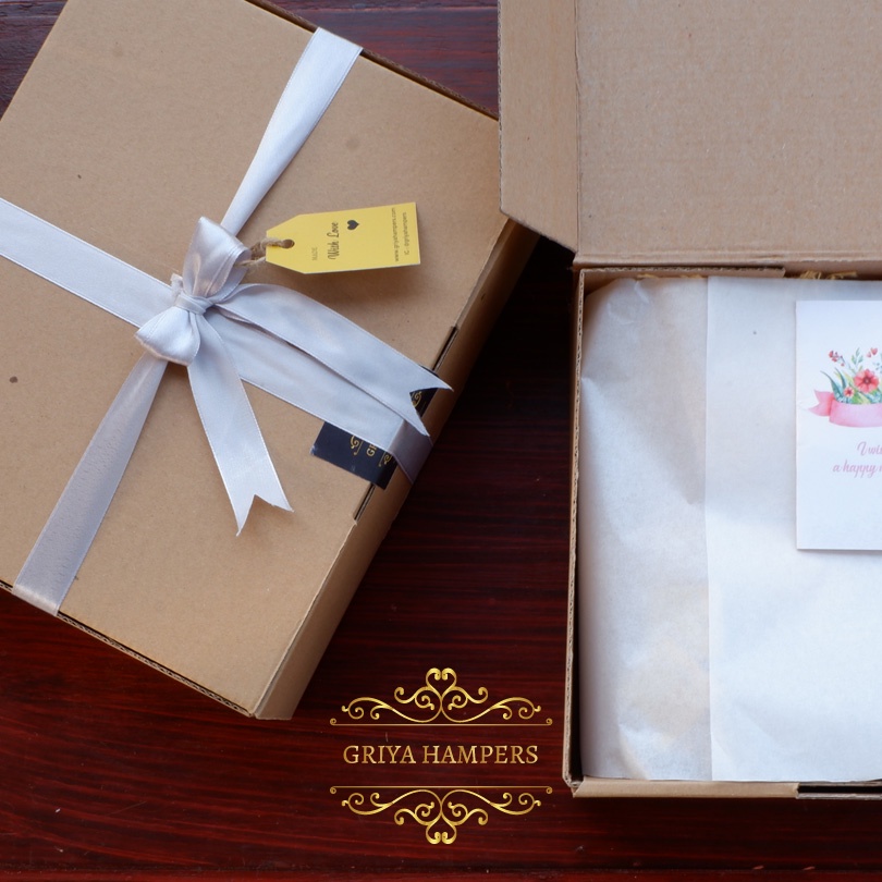 Kado Hampers Sarung dan Mukena