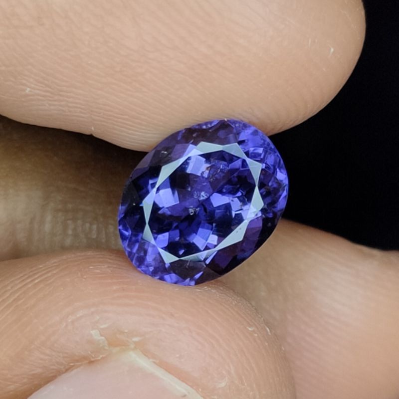 TOP CRYSTAL NATURAL IOLITE  SAFIR AIR