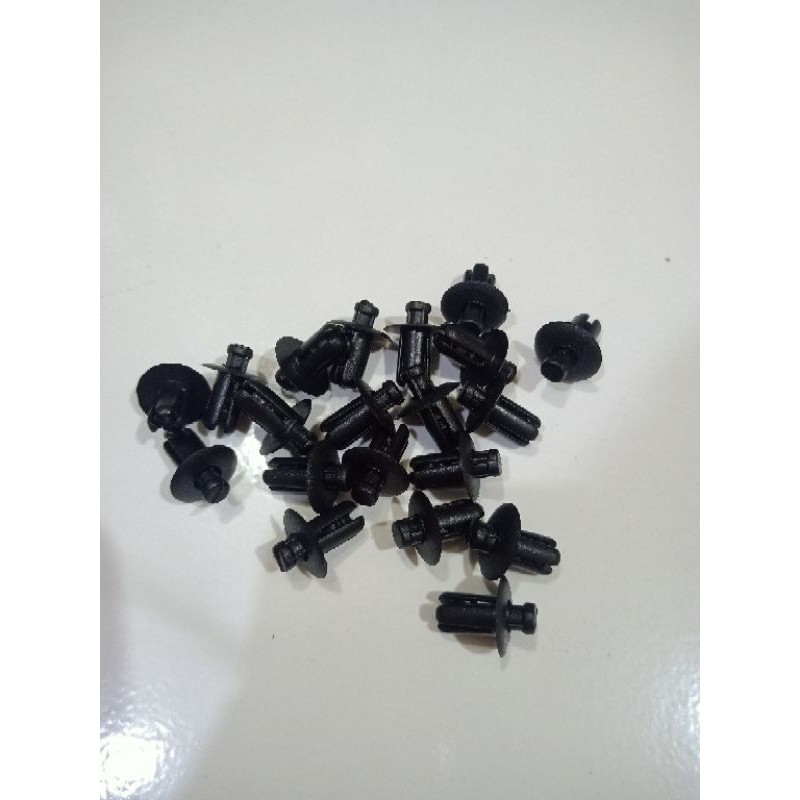 Baut kancing klip bodi plastik motor NMAX (paket 5biji)