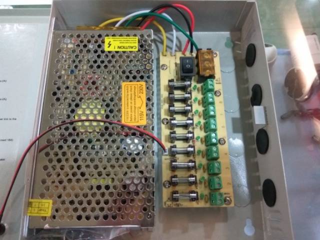 Power supply adaptor 12V 10A Box lengkap terkuat