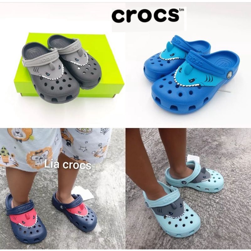 Crocs Anak Fun lab baby Shark / sandal Crocs anak anak shark tanduk