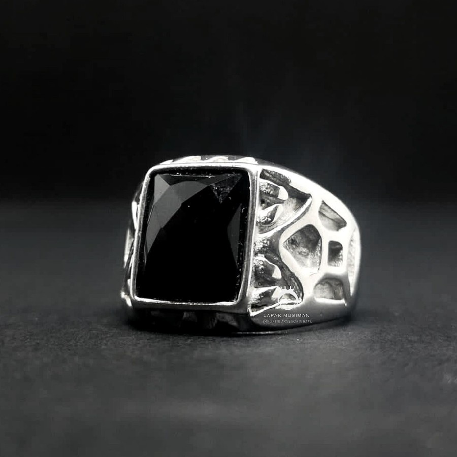 [Bayar Di Tempat] Cincin Pria Titanium Anti Karat Silver Black Onyx Asli Original 03