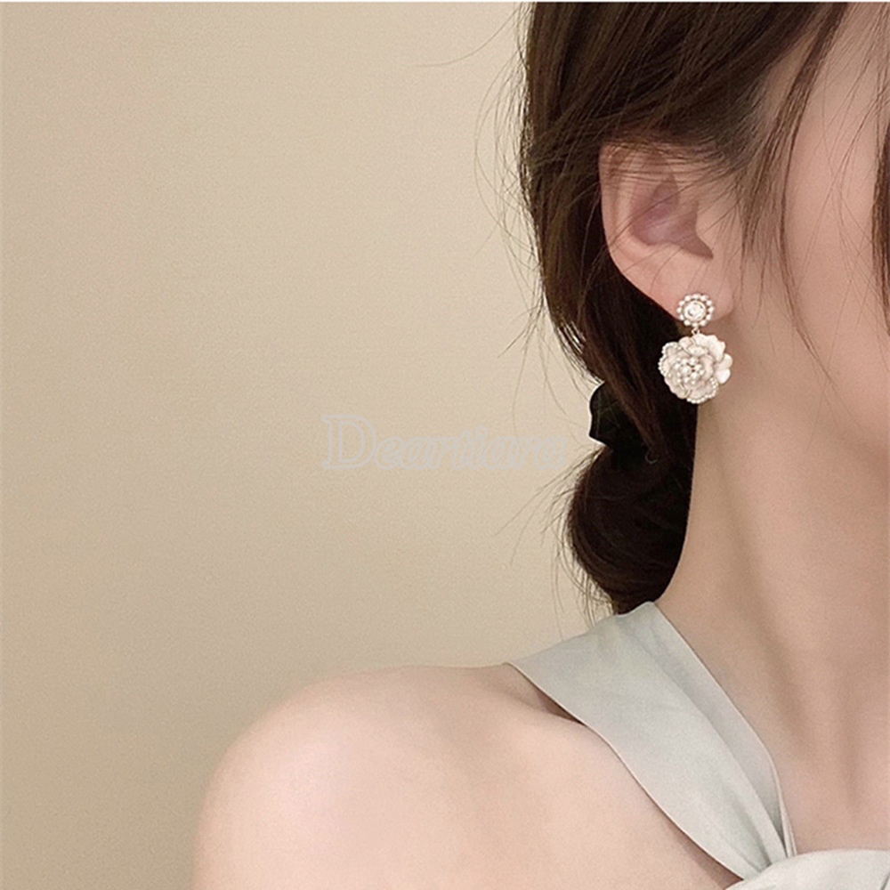 Pearl Camellia Earrings Temperament Earrings Silver Needle Stud Earrings Women