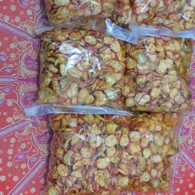 

KERUPUK SEBLAK - BASRENG (Homemade) 500g