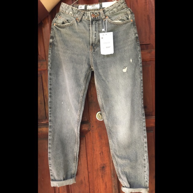 High Waist Jeans Bershka