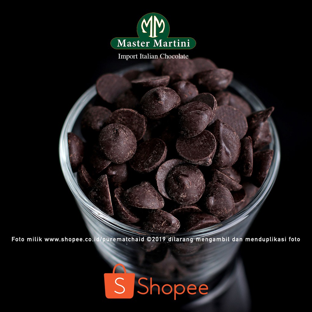 

Master Martini Ariba 72% 100gr Dark Chocolate Couverture Coklat Koin Cokelat Baking