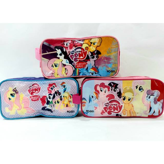 

KOTAK PENSIL / PENSIL CASE KAIN CEWE PC 001 MURAH