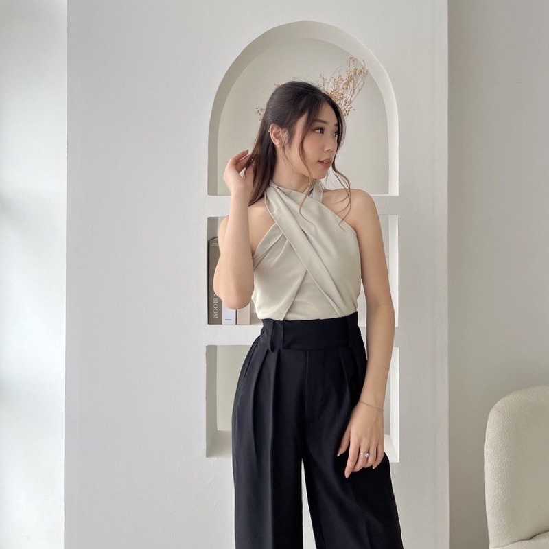 CLARE HALTER TIE MULTIWAY TOP KOREA - TUBE TOP KOREA - TANKTOP WANITA CASUAL POLOS FOR EVENT AND TRAVELING / ATASAN SEXY - HADIAH / KADO ULTAH CEWEK