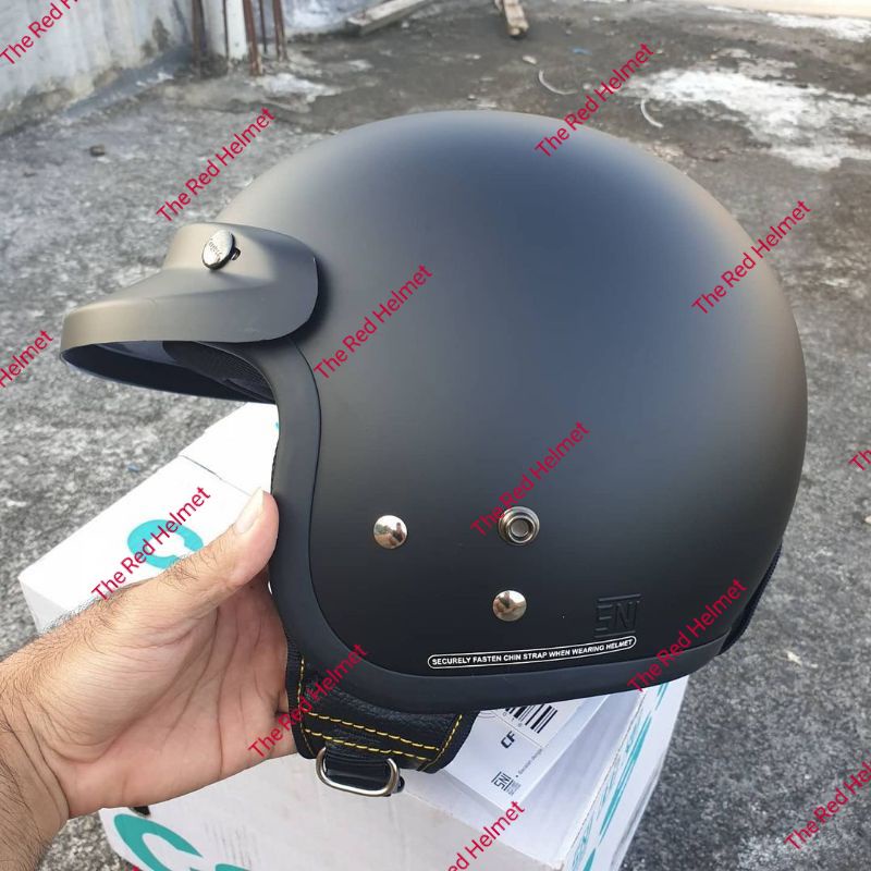 Helm Cargloss Hitam Doff