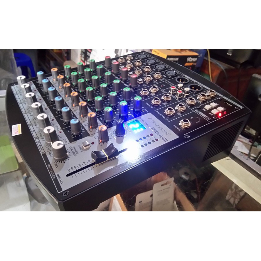 PROFESSIONAL MIXER 8 CHANNEL LIVE USB DIGITAL 99 EFFECTS SOUNDCRAFT