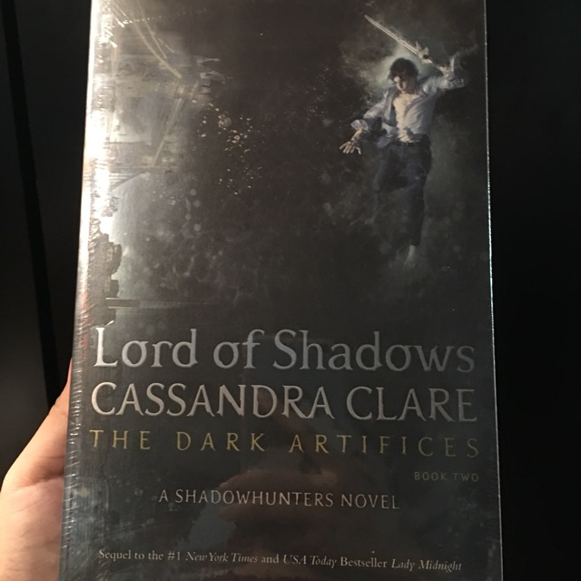 Lord of Shadows (Cassandra Clare)