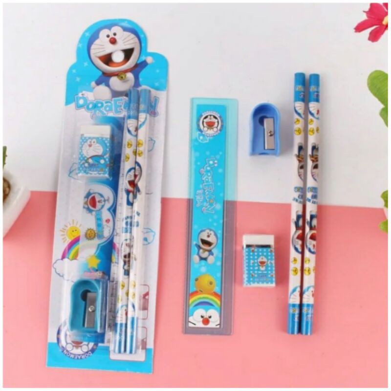 

Doraemon set Alat tulis