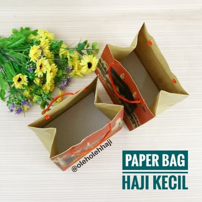 

Paper Bag Haji Kecil / Tas Kertas Haji / Tas Souvenir Haji
