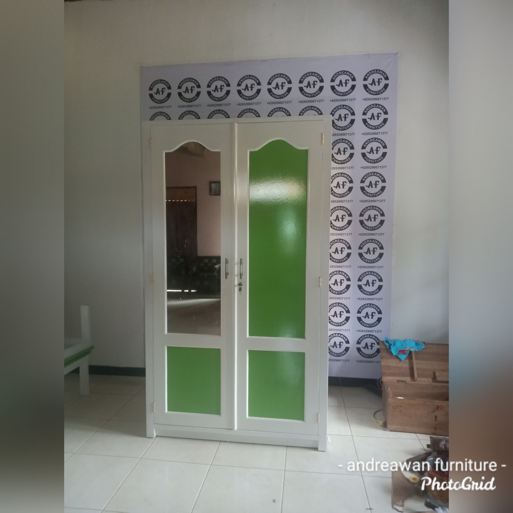 Lemari Pakaian Minimalis Kayu Jati Dan Mahoni 2 Pintu Finishing Cat Duco