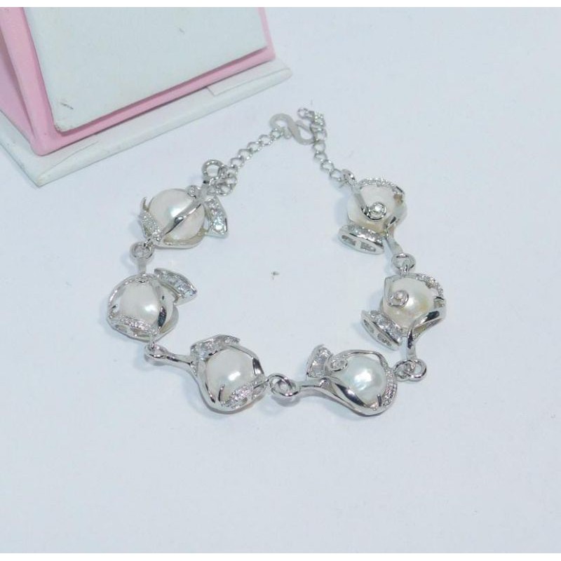 Gelang Mutiara Tawar Baroq Khas Lombok