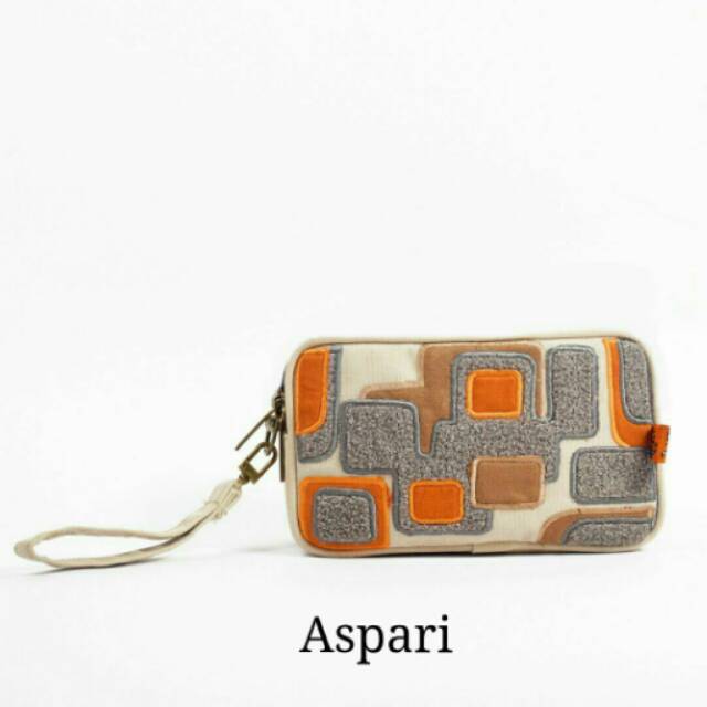 Dompet Nearby