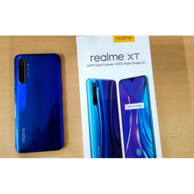 Realme XT 4/128GB garansi 12 bulan