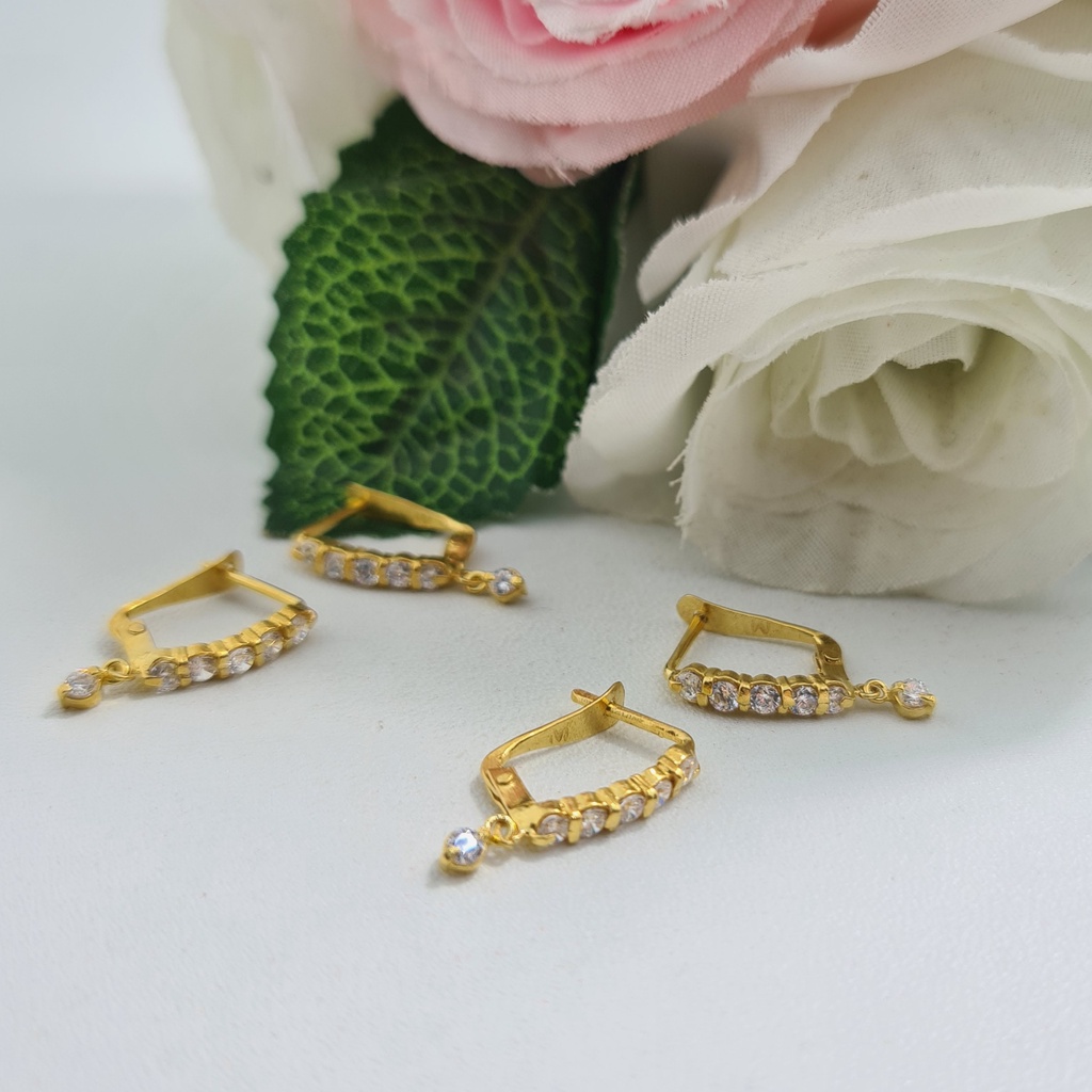 Anting Jepit Emas Muda Mata Putih Sebaris Bandulan