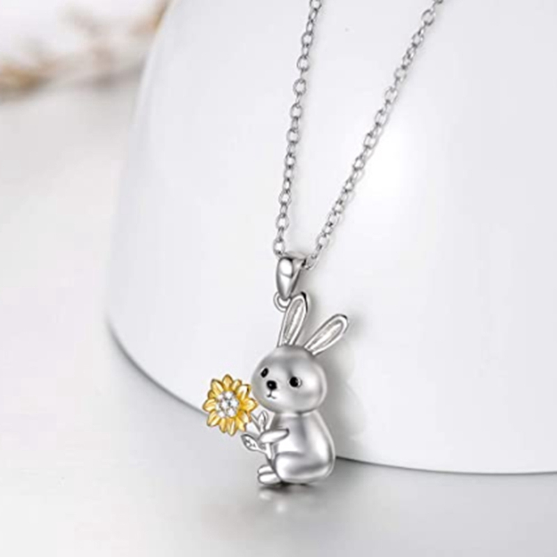 Bear Rabbit Shape Toys Necklace Korea New Fashion Hiphop Cool Girl Accessory