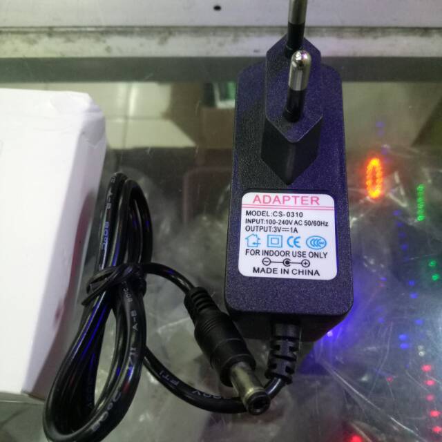 Adaptor dc 3v 1a input ac 100-240v