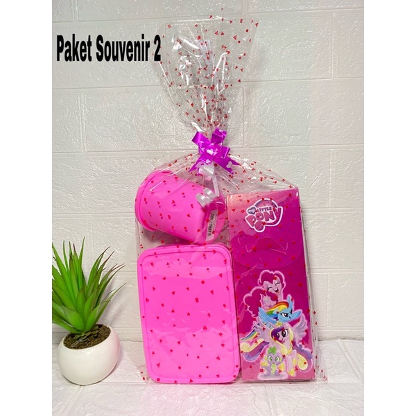

Paket souvenir ulang tahun 2 / goodiebag / hampers ulang tahun