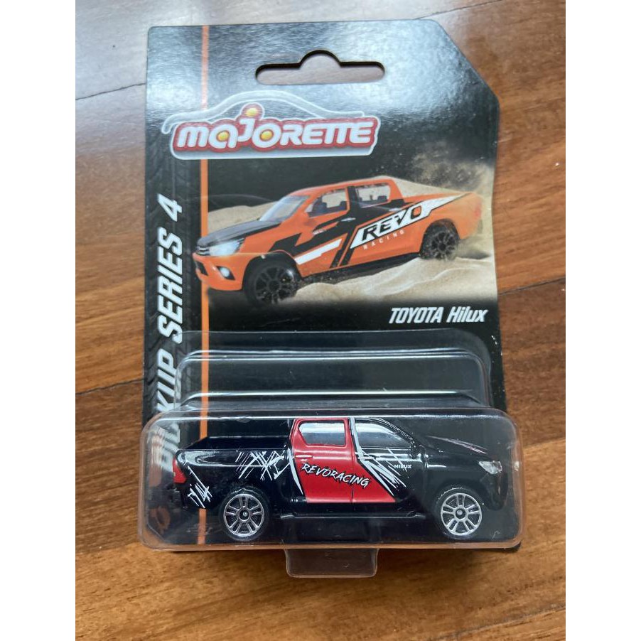 maddox - Majorette Toyota Hilux Pickup Series 4 Black