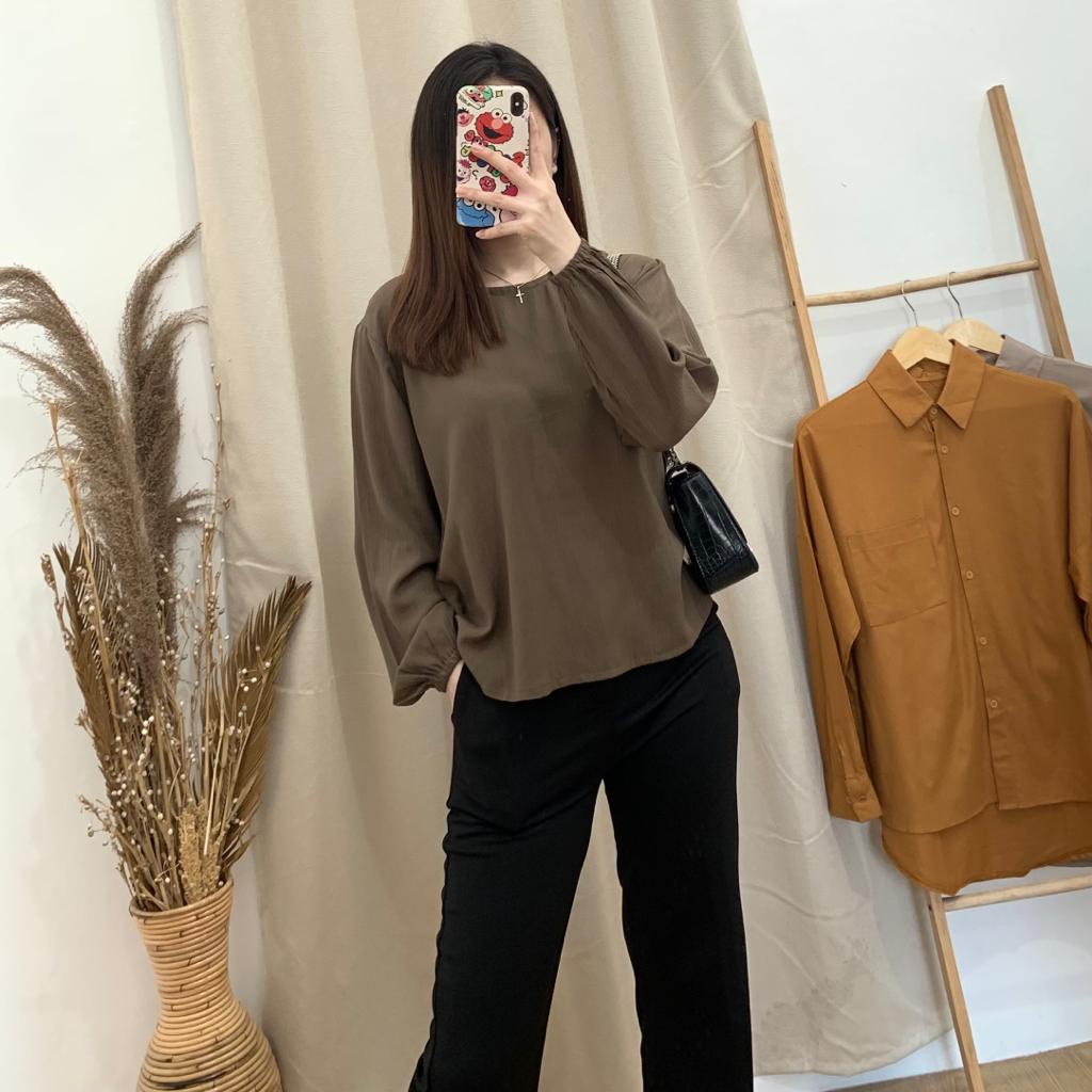 Ally Crinkle Top - PLENARIO ID | Kemeja wanita - Blouse Wanita - Atasan wanita - COD-Dark Brown