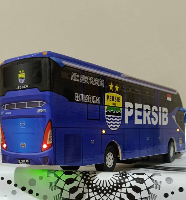 miniatur Bus bis /mainan bus bis Persib + Lampu