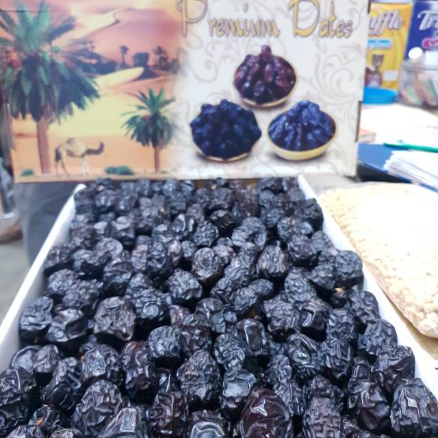 

Kurma ajwa atau kurma Nabi 5 Kg jumbo grad 1