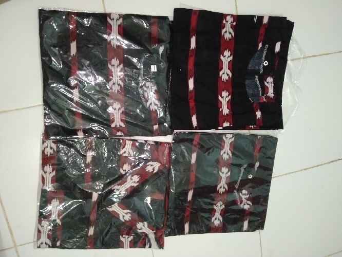 Atasan Batik Dolby Dolbi Dobby Doby Tenun Sutra Tulis Halus Katun Atbm Baron ,sarombit Atasan