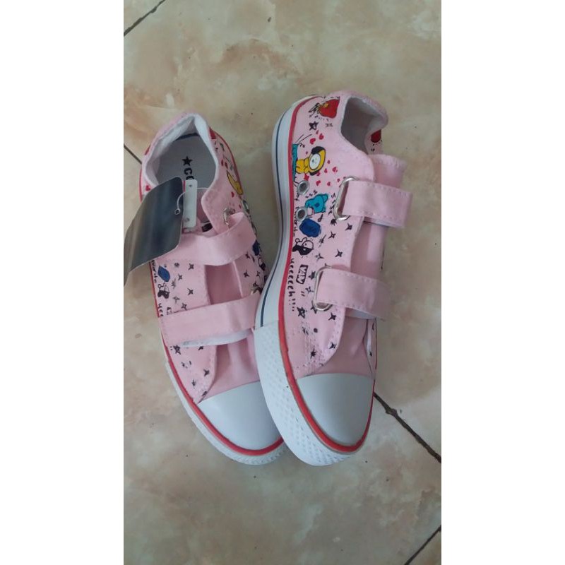 sepatu anak all star Converse lokal gambar BTS