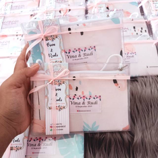 

Pouch with synthetic label + Kemas Mika