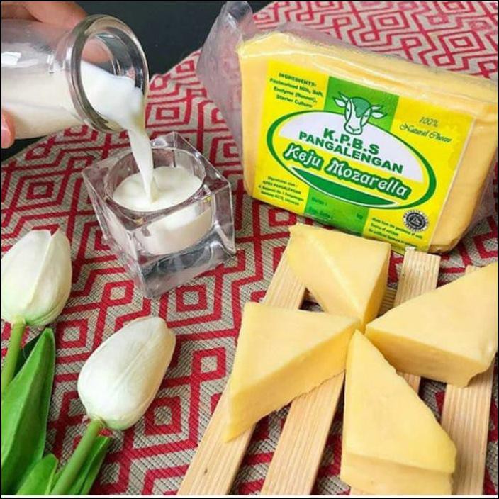 

KEJU MOZARELLA KPBS PENGALENGAN 250GR