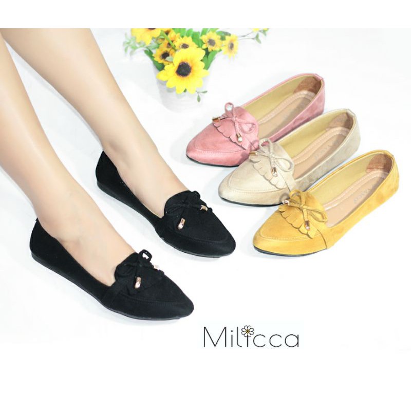 Milicca Sepatu Flat Kasual Krilise